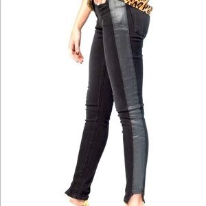 FRAME Le High Skinny Dunlop Coated Tux Jeans, Size 2